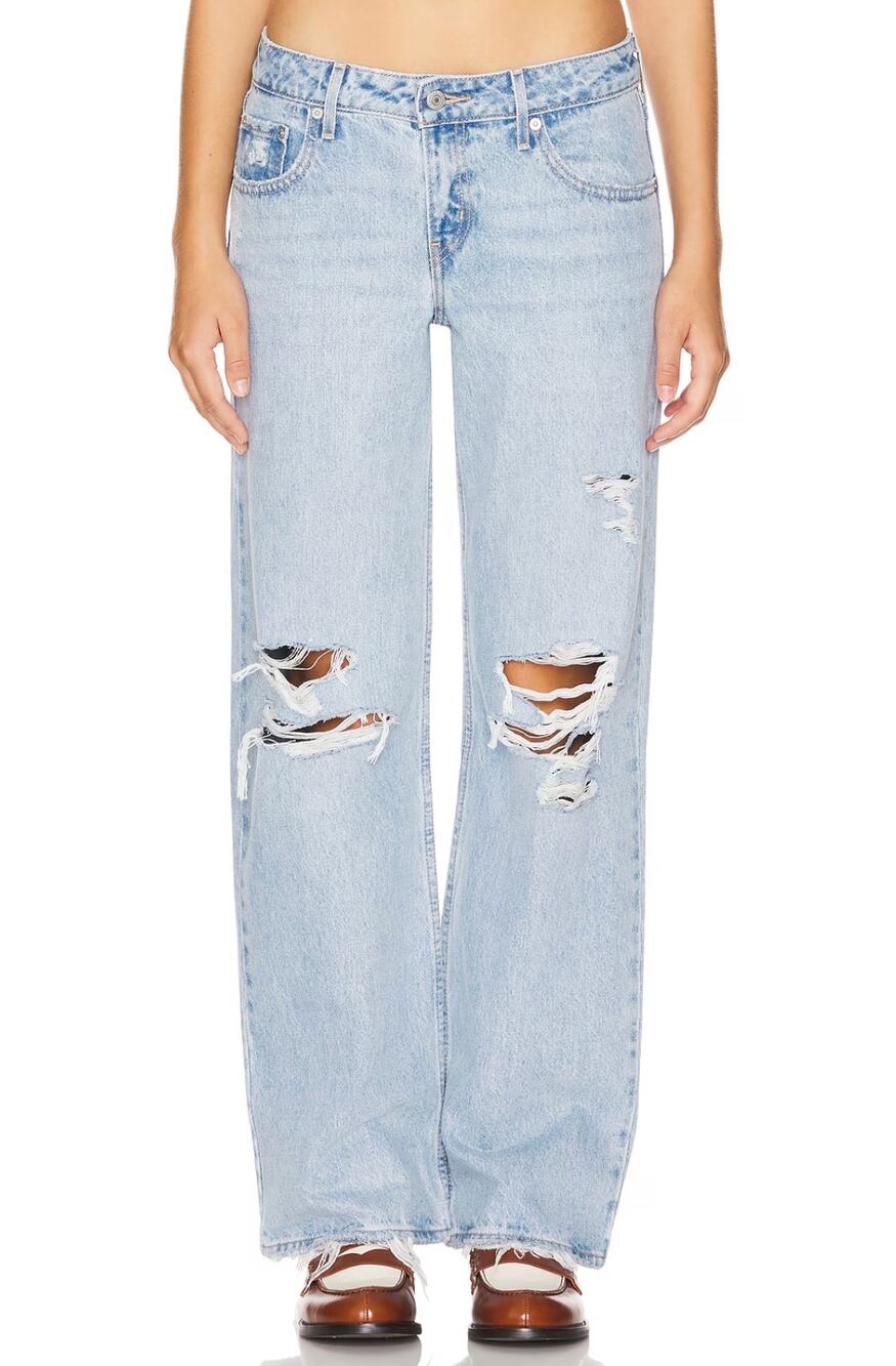 LEVI'S Womens Low Loose Straight Jeans 25x32 Size 0 Light Blue A5566-0001 NWT